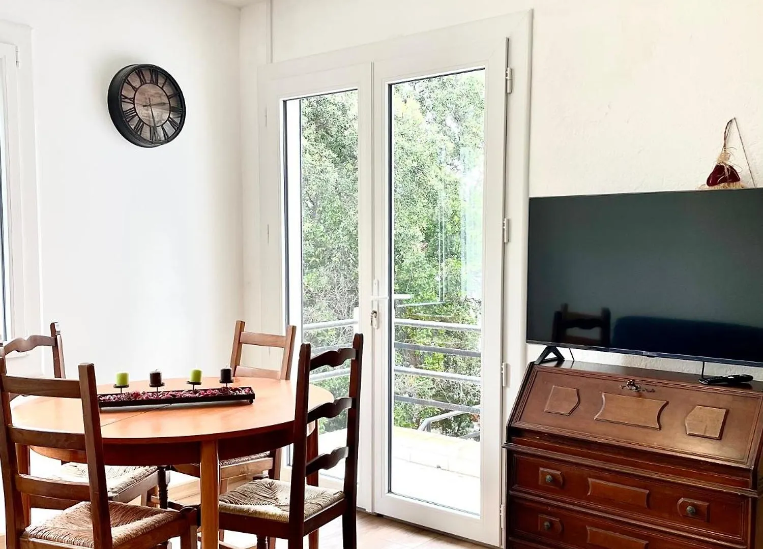 Apartment Joli T2 Dans Une Petite Residence Calme Frejus France