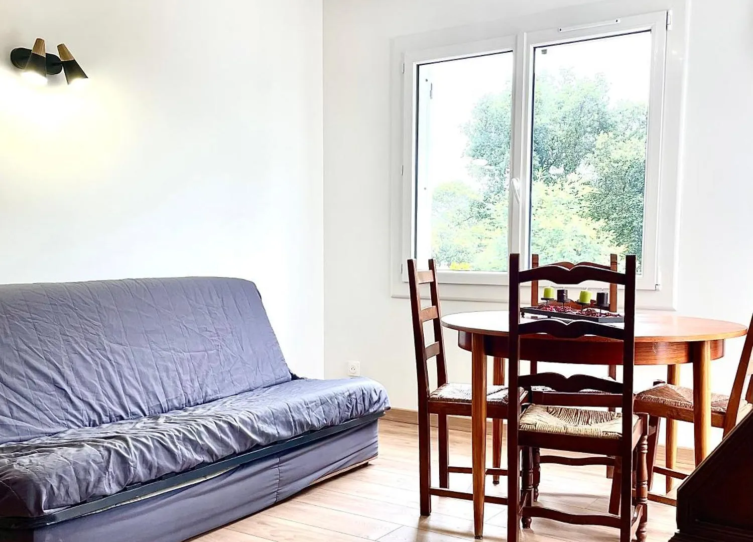 Joli T2 Dans Une Petite Residence Calme location